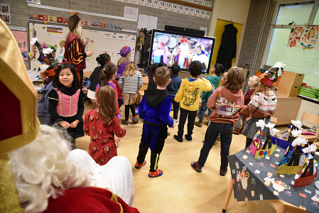 Sinterklaas-Rosa-Boekdrukkerschool-2022-(64).JPG